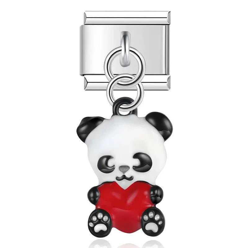 Panda con corazón rojo, en plateado